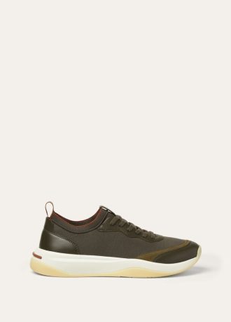 410 LP Walk The Gift of Kings Sneaker