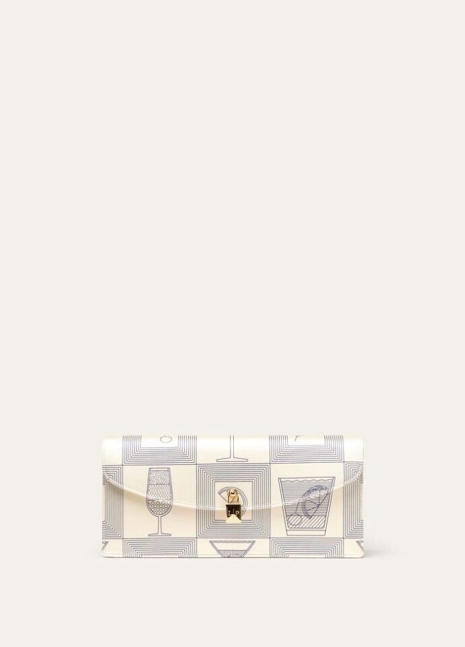 Extra Smoking Clutch