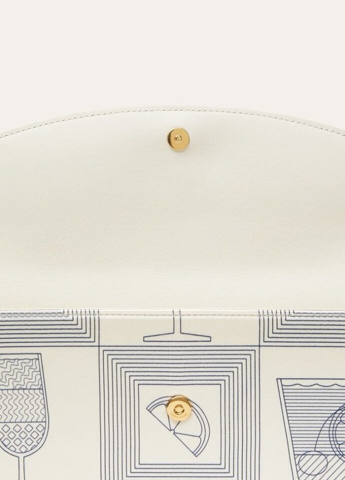 Extra Smoking Clutch