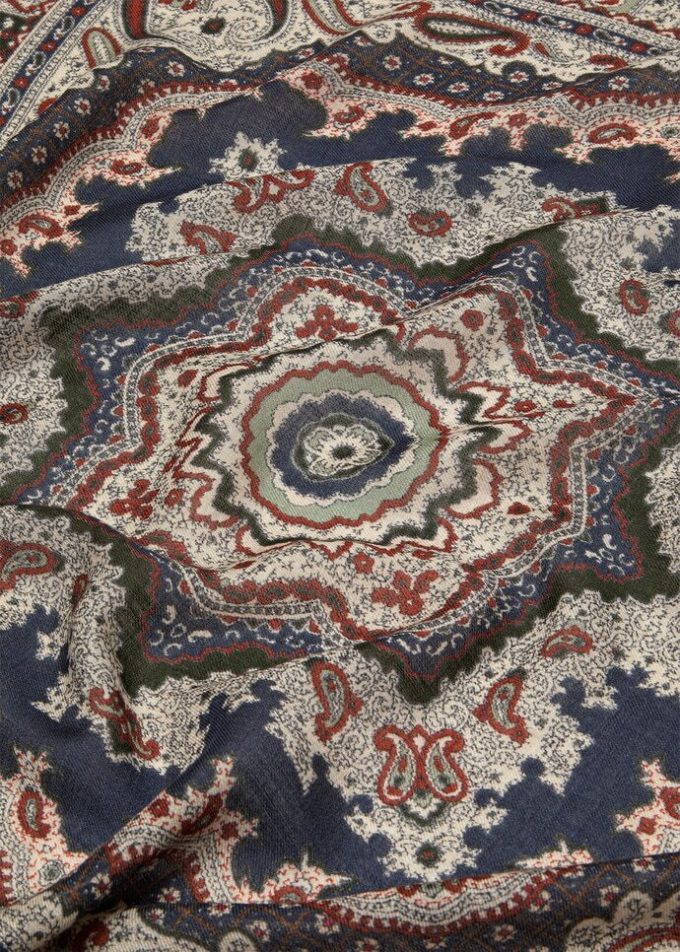 Florales Majolika-Foulard 90 x 90