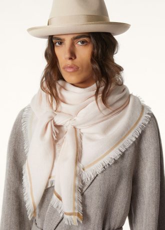 Four In Hand Maxi Carré
