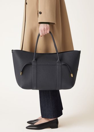 grosser ghiera shopper 1 2 330x462 - Gro&szlig;er Ghiera Shopper