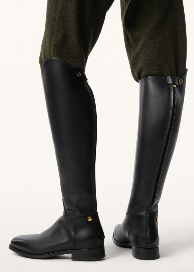 Hoher Reitstiefel