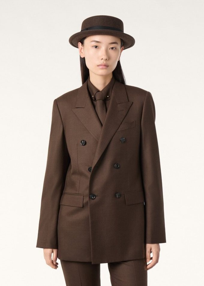 Internationale Jacke
