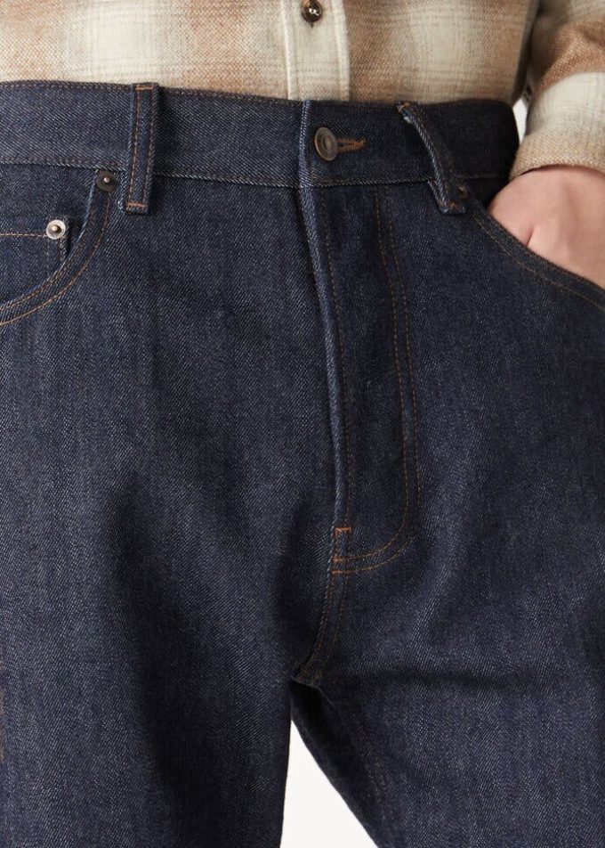 Kamen Jeans