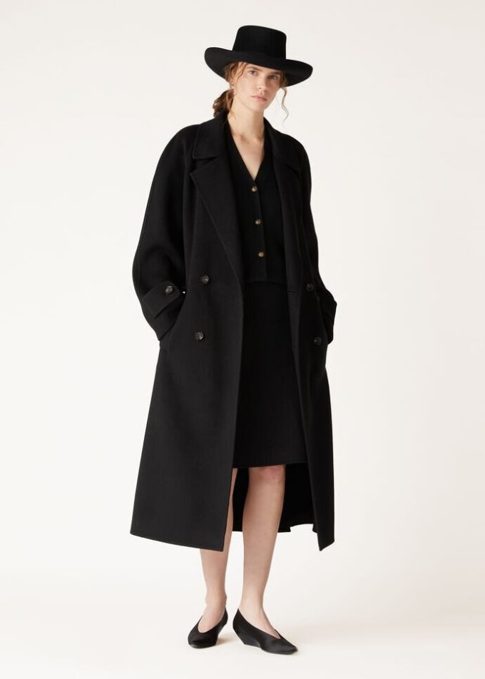 Klassische Strickjacke