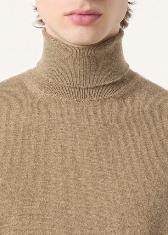 Klassischer Rollkragenpullover