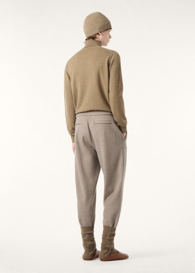 Klassischer Rollkragenpullover