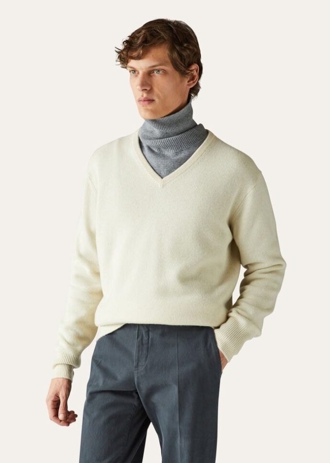 Loro Pullover mit V-Ausschnitt