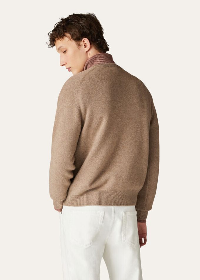 Loro Pullover mit V-Ausschnitt