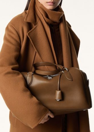 Mittlere Nadeltasche