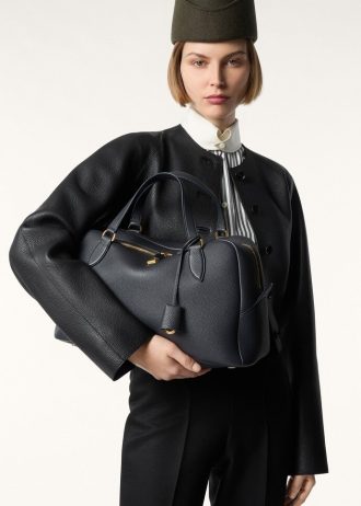 Mittlere Nadeltasche