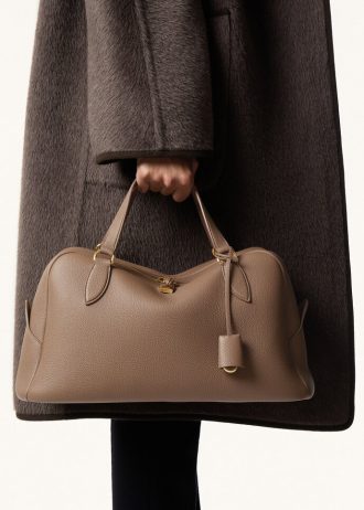 Mittlere Nadeltasche