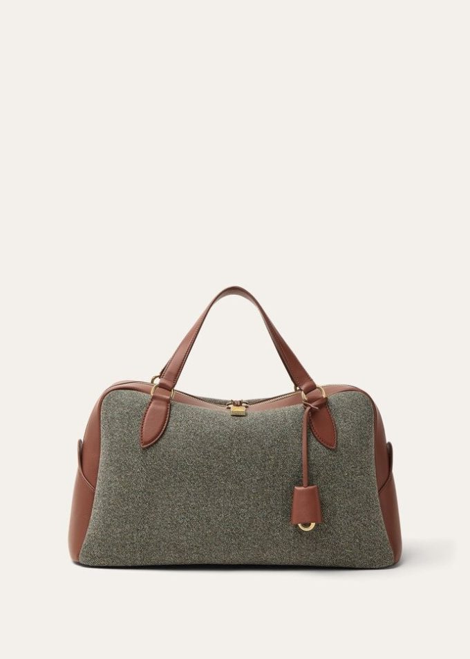 Mittlere Nadeltasche