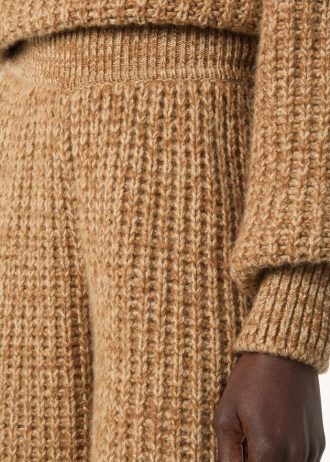 Mountain Maple Hosen