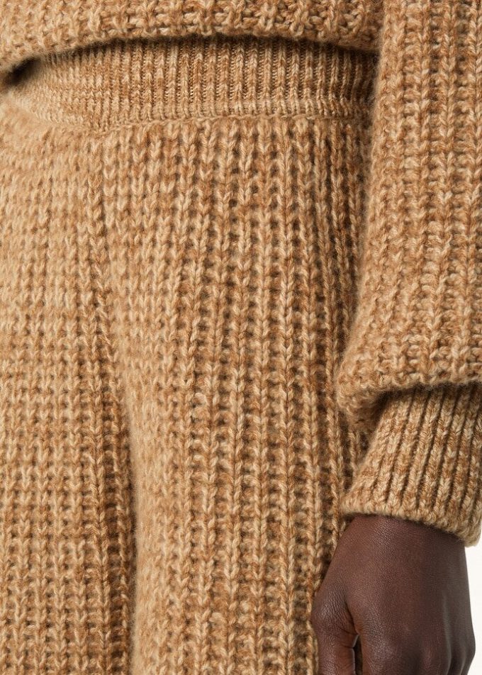 Mountain Maple Hosen