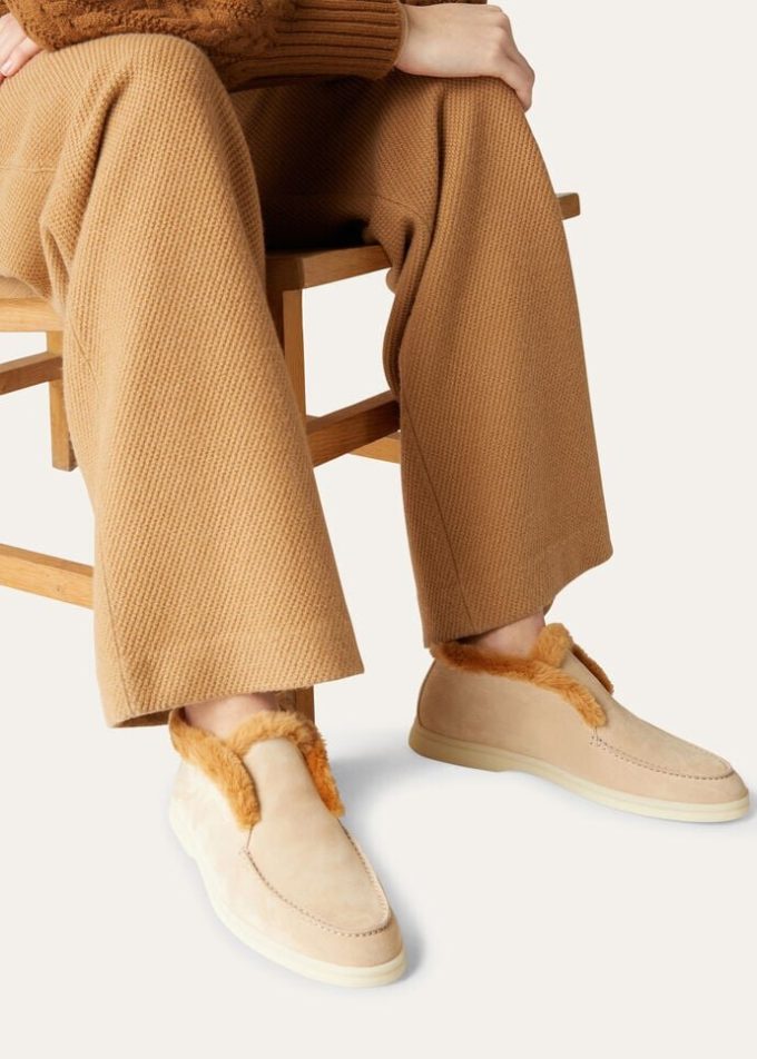 Offener Walk-Stiefelette