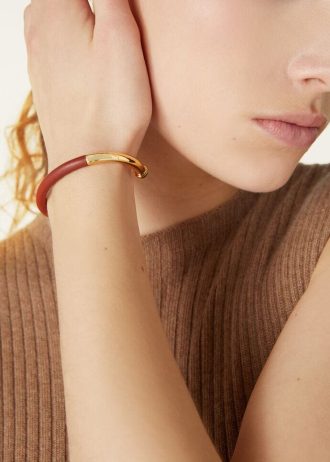 Offenes Manschettenarmband