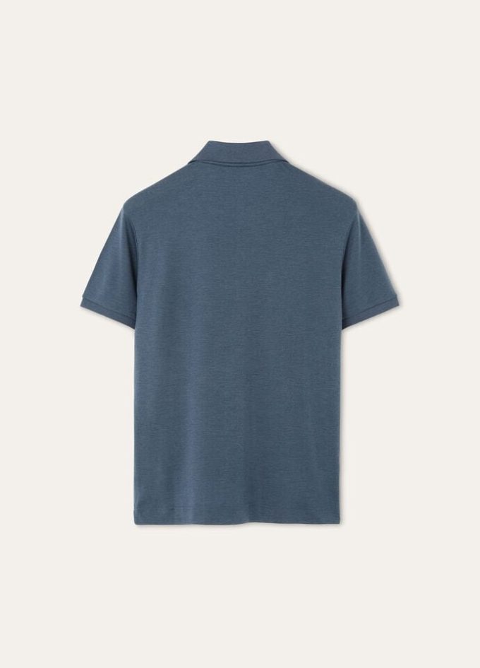 Offenes Poloshirt