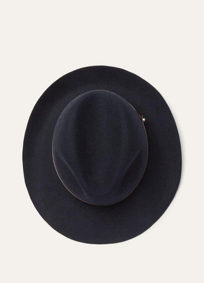 Pier Hat
