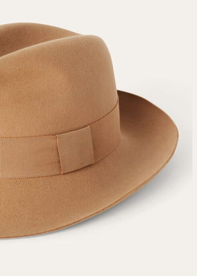 Pier Hat