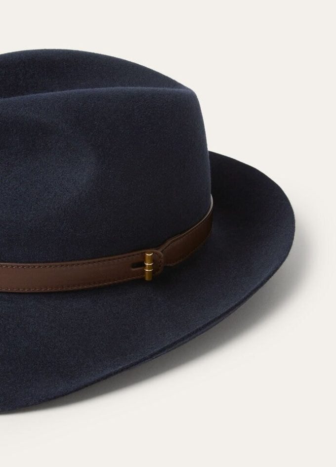 Pier Hat