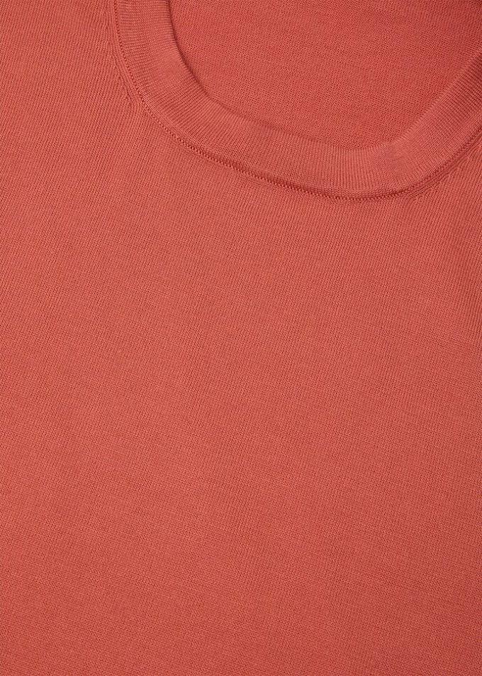 Rundhalsausschnitt