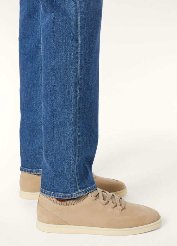 Soho Walk Sneaker