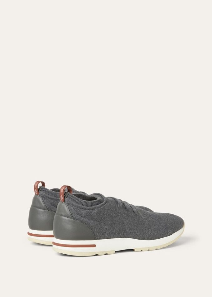 The Gift of Kings 360 LP Flexy Walk Sneaker