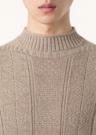 Tyne Pullover