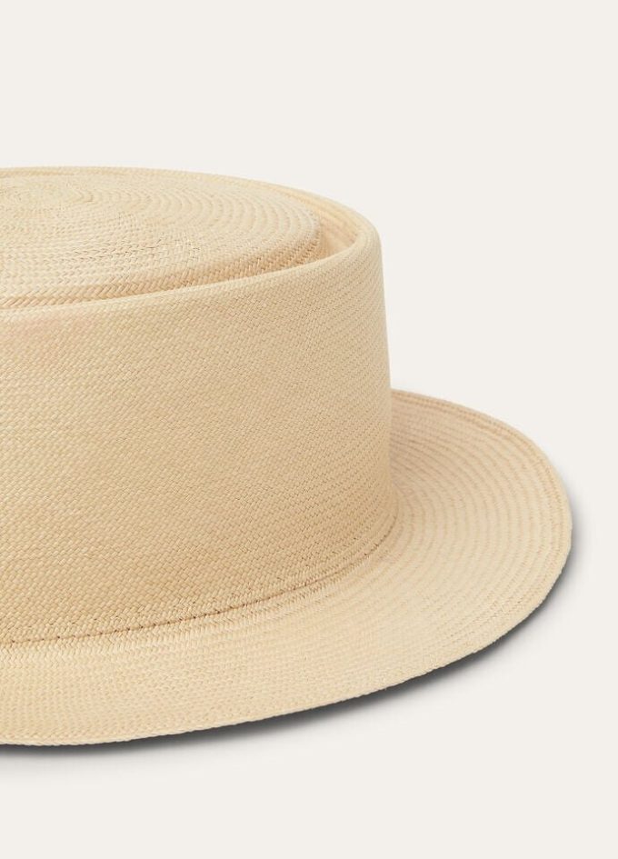 Vettor Hat