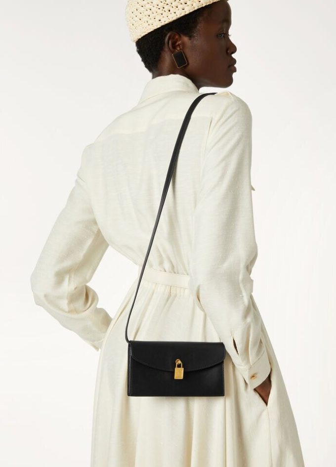Zusätzliche Tasche
