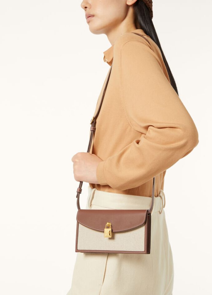 Zusätzliche Tasche