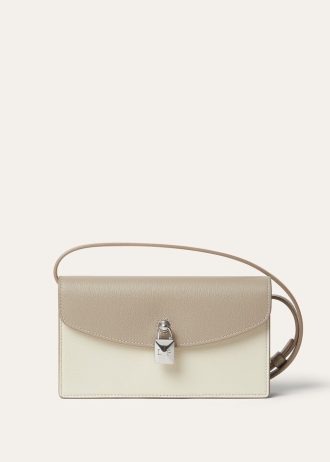 Zusätzliche Tasche